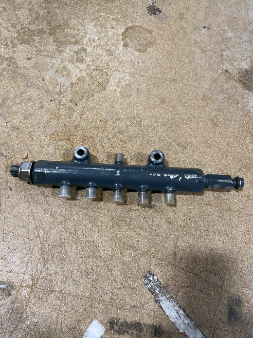 Removed From Original Fuel Common Rail Assembly 1J574-50600 for Kubota Tractor M108SDS M108SH M110XDTC M135XDTC M8560HD M9960HD Loader SVL90-2 SVL90-2C - KUDUPARTS
