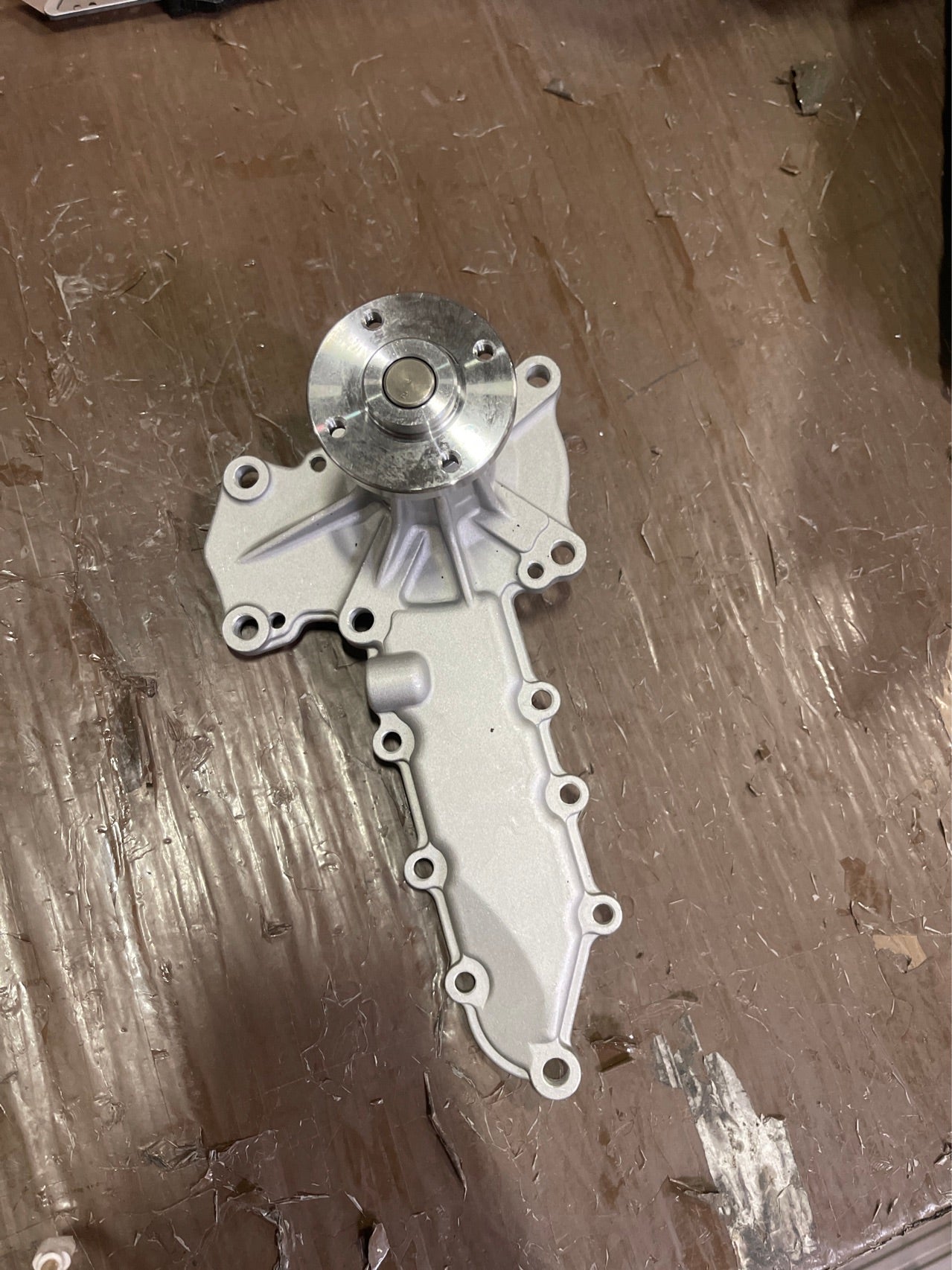 Bomba de agua 6684865 6684866 para Bobacat 5600 5610 S150 S160 S175 S185 S205 T180 T190 (Envío solo a EE. UU.)