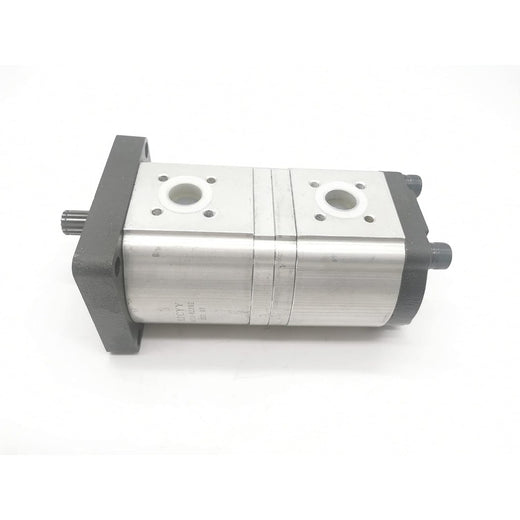 Hydraulic Pump 3A111-82202 Fit for Kubota Tractors M4700 M5400 M6800 M8200 M9000 - KUDUPARTS
