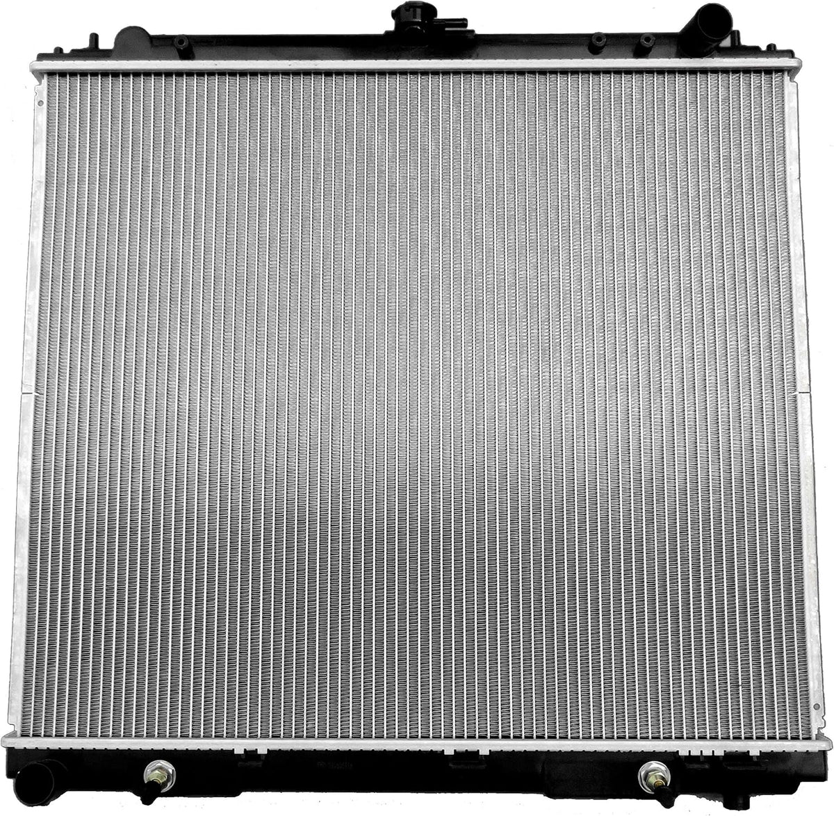 Aluminum Engine Coolant Radiator - Compatible with 2005-2018 Nissan Frontier, 2005-2012 Pathfinder, 2005-2015 Xterra, 2009-2012 Suzuki Equator - Replacement for 2807 - KUDUPARTS