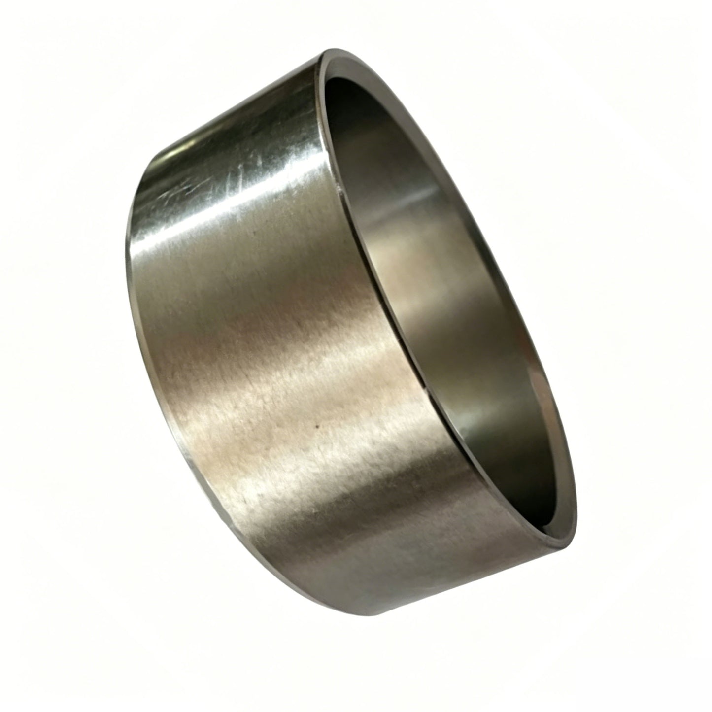 Front Sleeve TC422-12040 for Kubota Tractor L3301DT L3301H L3301HST L3302DT L3901DT L3901H L3901HST L4701DT L4701H L4701HST L4802DT L4802H