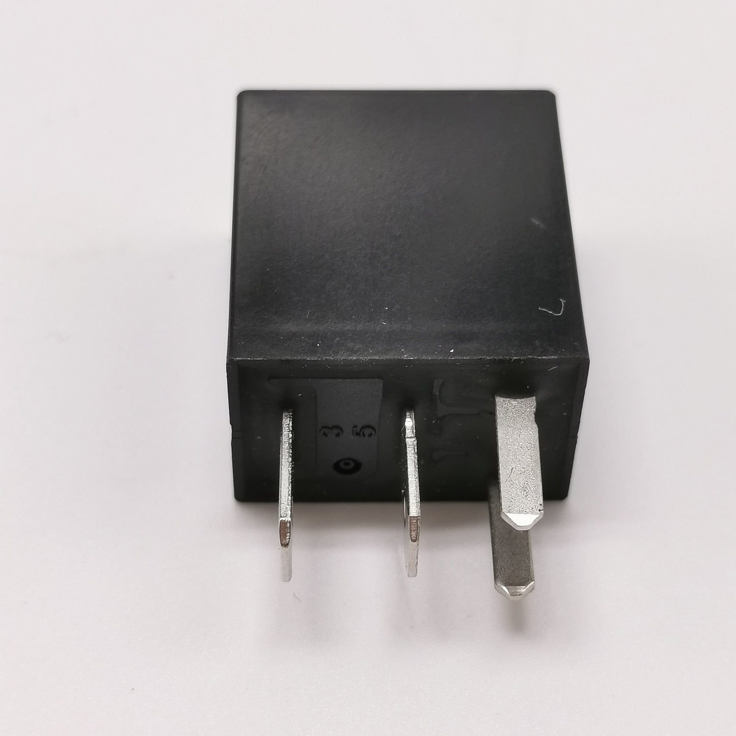 2pcs 4-PIN Relay Black Multi-Purpose Relay 8T2T-14B192-AA for Fusion F-250 F150 for Ford FoMoCo