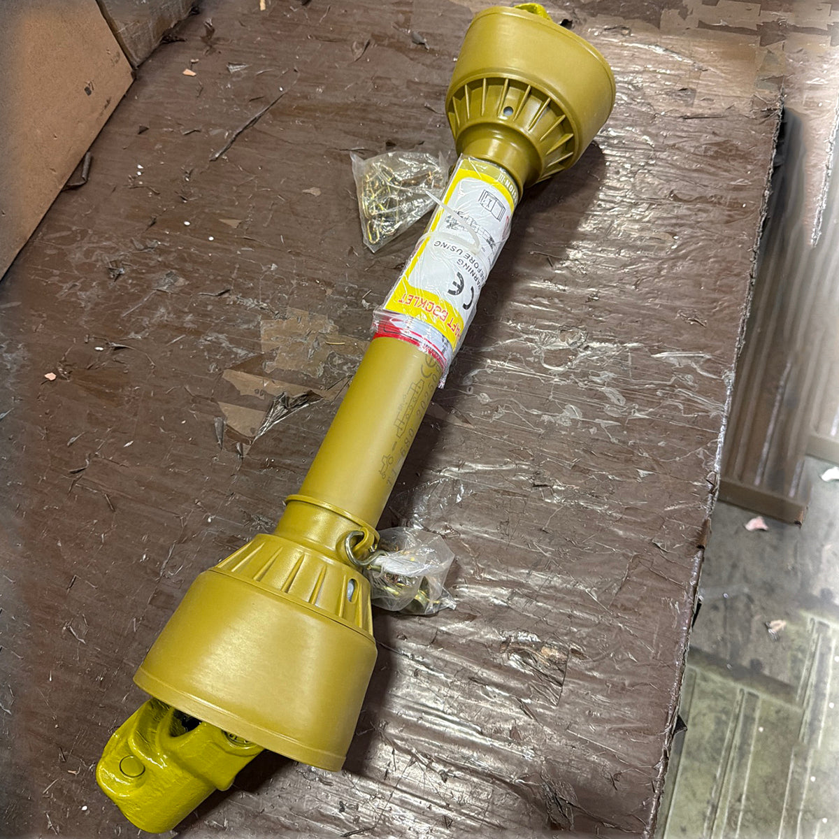 PTO Drive Shaft 1 3/8 Inch 6 Spline End T1 47 to 69 Inch Yellow for Tractor(Ship to US Only.)