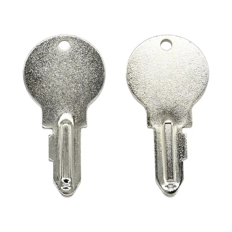 2 Pcs Ignition Switch Keys 32130-31810 37150-31812 for Kubota Tractor L175 L2000 L225 M4500 Rating: 0%