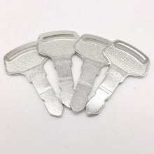 4 piezas 15248-63700 Llaves de repuesto compatibles con tractores Case y New Holland Kubota serie B. Envío a EE. UU.