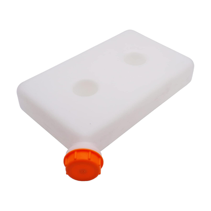 Réservoir de stockage portable en plastique de 8 L pour essence et fioul, destiné aux voitures et camions.