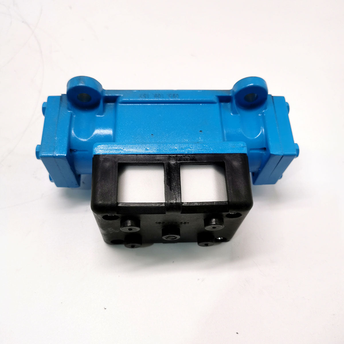 Air Valve Assembly 031-140-000 for Sandpiper Pneumatic Diaphragm Pump S1F-15 S1F-20 S1F-30