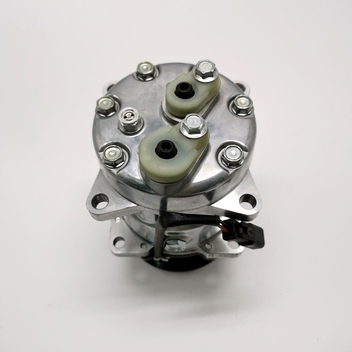 Air Conditioning Compressor 7365152 for Bobcat - KUDUPARTS