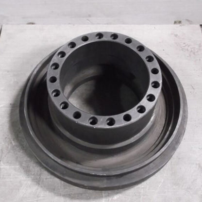 CAT CAT320C Motor de desplazamiento Carcasa/cubierta (orificio de 4 pasadores)