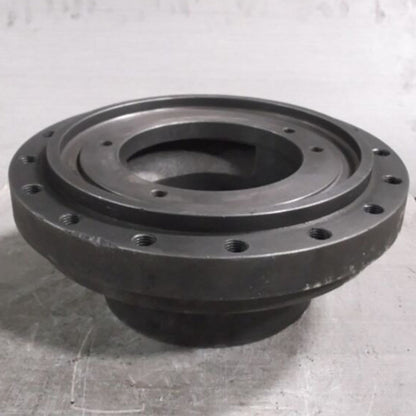 CAT CAT320C Motor de desplazamiento Carcasa/cubierta (orificio de 4 pasadores)