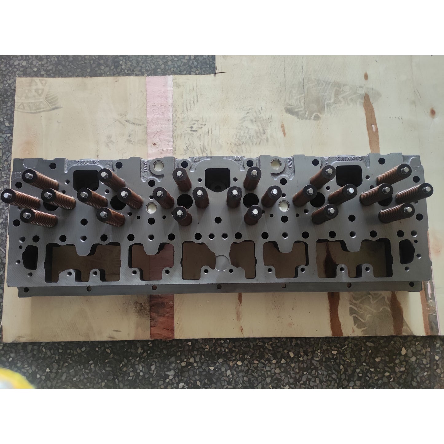 Complete Cylinder Head 4083406 for Cummins Engine ISM M11 QSM11 ISM11