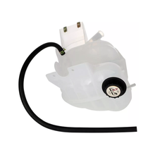 Réservoir de liquide de refroidissement de qualité supérieure avec tuyau 2602935C91 pour camion International Harvester 4700 et bus Navistar IC-Corporation 3000-Châssis