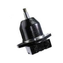 Moteur hydraulique d'entraînement de ventilateur F070823 pour porteur John Deere 810E, 1010E, 1210E, 1210G, 1510E et 1910E.