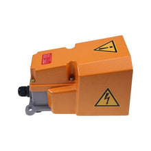 Interruptor de pie 3020021 (Plataforma) (Protegido) para elevador de pluma UpRight Snorkel TB42 TB60