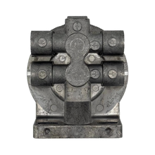 Fuel Filter Base 137-4367 for Caterpillar CAT 3412 3456 3304B 3306B C10 C15 Engine 330C 345B 365B 385B 725 730 735 740 416F 420F 432F 444F