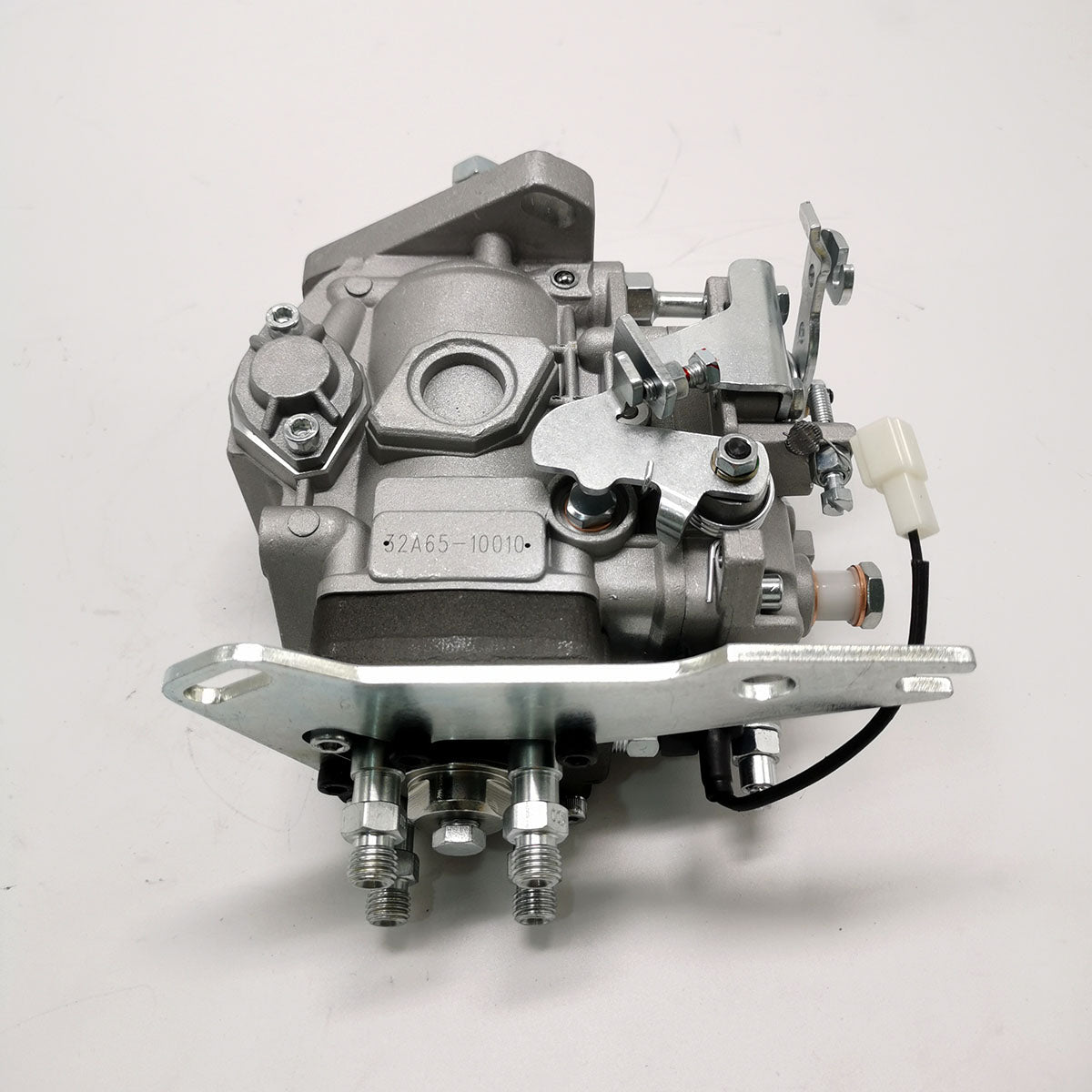 Fuel Injection Pump 32A65-10010 for Mitsubishi Forklift FD28-F14C FD20-F18B FD30-F18B FD30-F14C