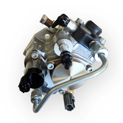 Bomba de inyección de combustible 8973815554 8973815556 para motor Isuzu 4JJ1 