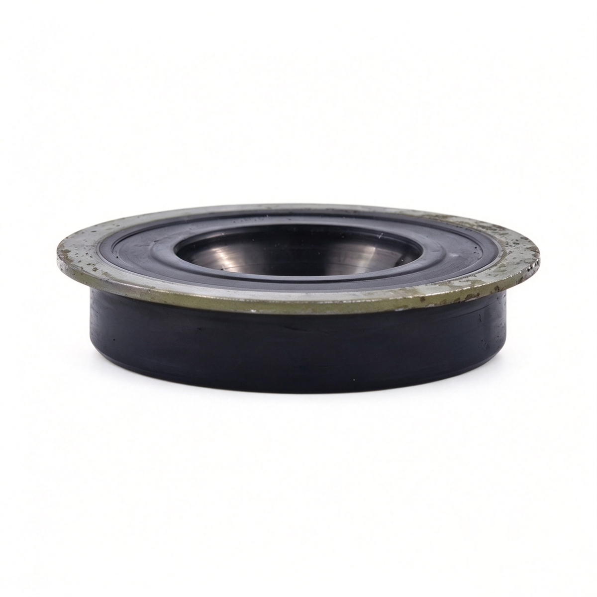 Seal 6680695 for Kubota Engine V2607 V3300 Bobcat Loader 5600 A770 S160 S205 S250 S550 S590 S650 T180 T2250 T320 V417 WL440
