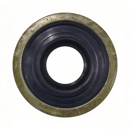 Seal 6680695 for Kubota Engine V2607 V3300 Bobcat Loader 5600 A770 S160 S205 S250 S550 S590 S650 T180 T2250 T320 V417 WL440