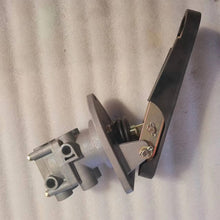 Soupape de commande de frein TZ53713600040 pour camion Sinotruk HOWO