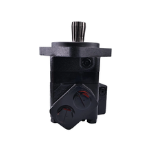 Moteur d'entraînement hydraulique 6722529 6660225 6720886 6567926 pour chargeuse Bobcat 853 843