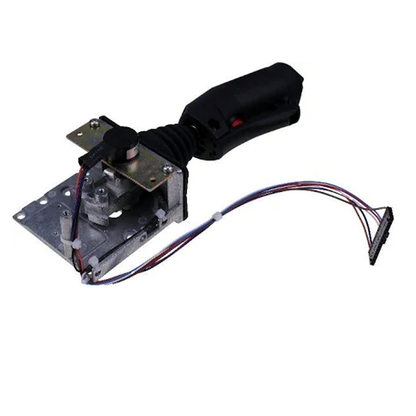 Manette de commande 62161GT pour nacelle élévatrice à ciseaux Genie GS-1530, GS-2046, GS-2668, GS-3268 et GS-3384