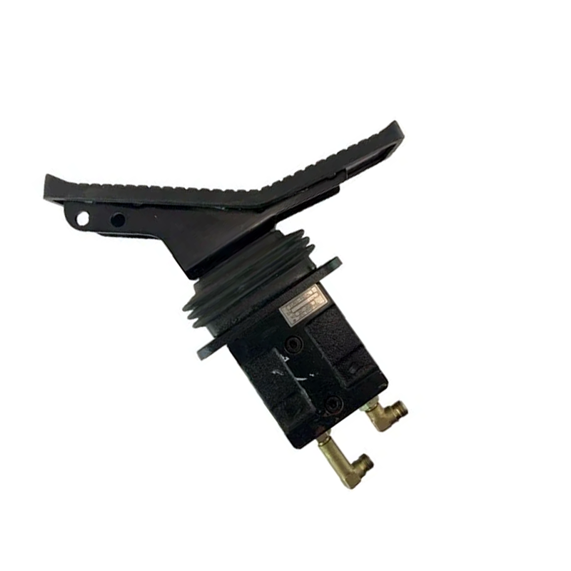 Pédale simple 34E7-04720 pour pelle hydraulique Hyundai R110-7 R140LC-7 R140W-7 R160LC-7 R170W-7 R180LC-7 R200W-7