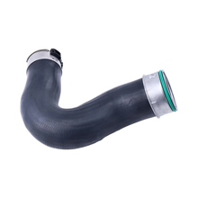 Right Turbocharger Intercooler Hose 9065282682 for Freightliner Mercedes-Benz Sprinter 2500 3500