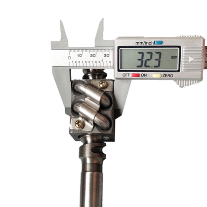 Arbre de direction 67211-41120 pour tracteur Kubota B5200 B5200D B6200 B6200D B6200E B7200 B7200D B7200E