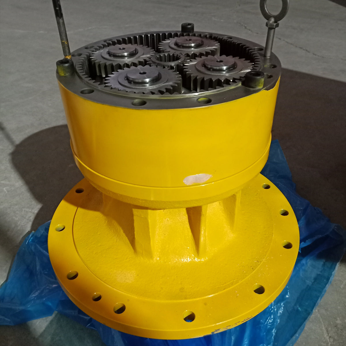 Swing Gearbox 31N8-10180 for Hyundai Excavator R290LC-7 R290LC-7A R300LC-7 R305LC-7 - KUDUPARTS