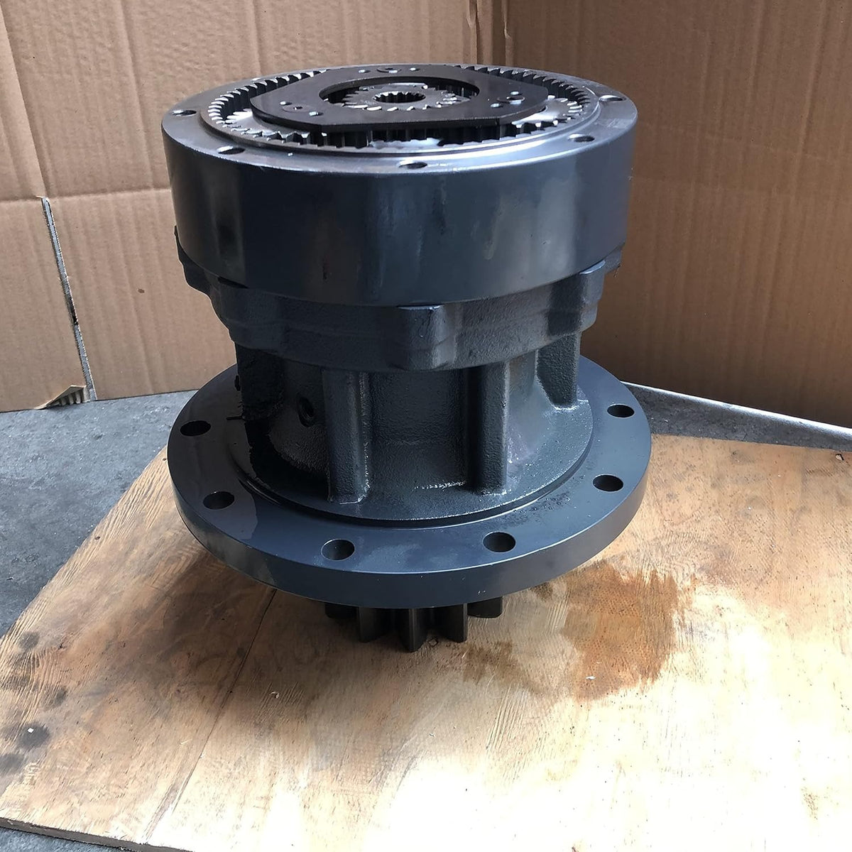 Swing/Slewing Gearbox Reduction RG04S-170-202 for Sumitomo SH120 SH120-3 SH125 SH130 - KUDUPARTS