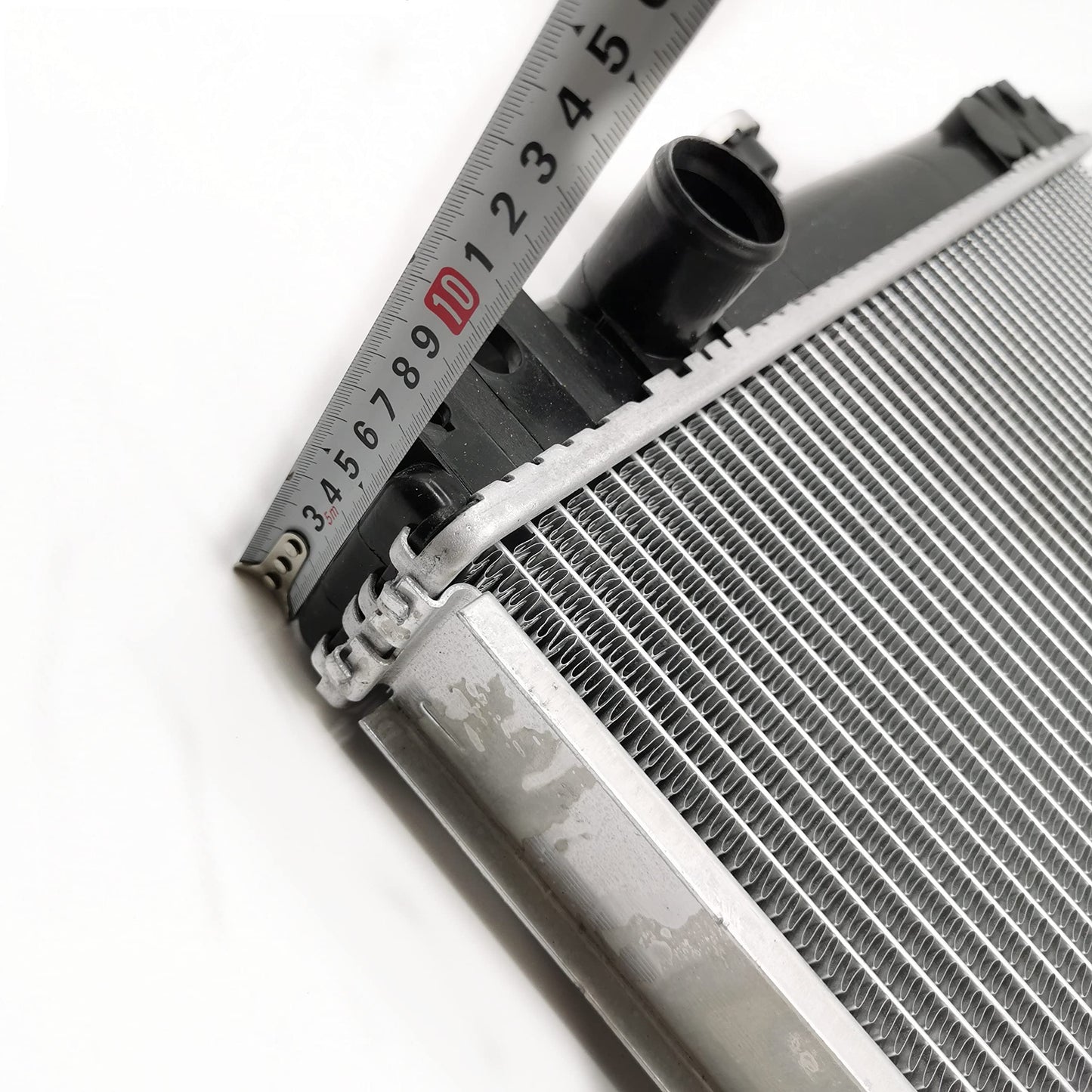 Radiateur de réservoir d'eau 68651-42300 pour excavatrice Kubota KX151 KX159 KX161 KX163 KX165