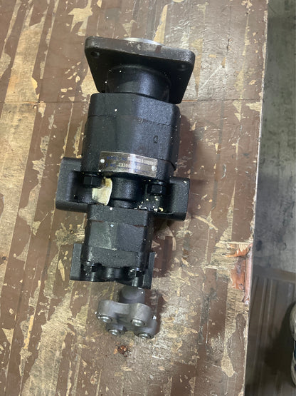 17T Hydraulic Pump 257954A1 for CASE Backhoe Loader 580SL 580SM