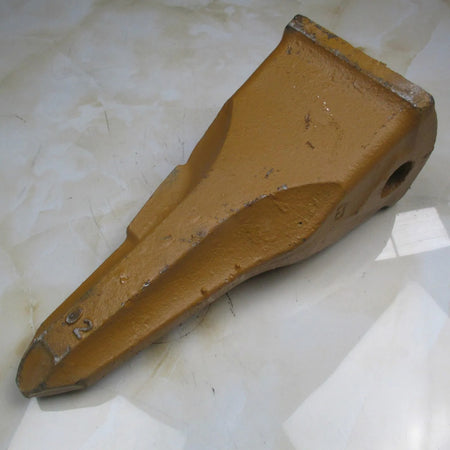 For Komatsu Excavator PC220-1 PC220-2 PC220-3 PC300-6 PC300-7 PC300-8 PC360-7 Bucket Tooth 207-70-14151 - KUDUPARTS