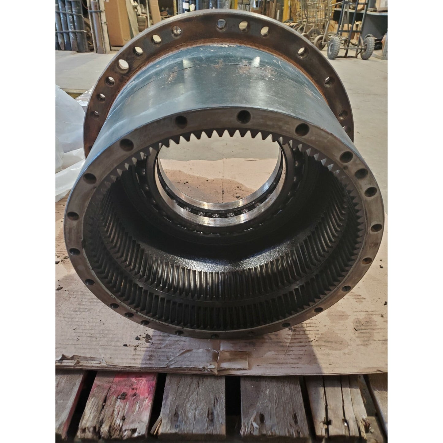 Gear Ring XKAQ-00224 for Hyundai Excavator R110-7 R140LC-7 R140LC-9 R160LC-7 R160LC-9 R180LC-7 R180LC-9 R210-7 R210LC-7 R210LC-9 R220LC-7 R220LC-9